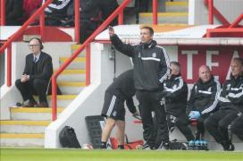 aberdeen robson ar putea reveni pentru st mirren cravat 