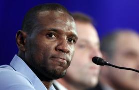 abidal savureaz c pitanul responsabilitatea