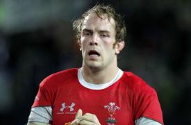 alun wyn jones afar de luni