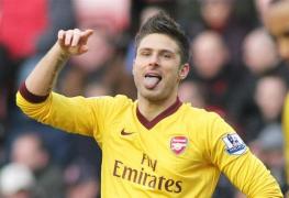 am p strat merge giroud