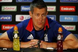 anglia nu mingea tamper giles