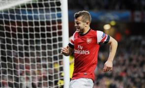 arsenal wilshere napoi n incepand de linie