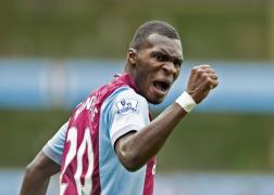 aston villa benteke duce perioad de trei pronged atac