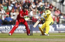 australia numit clarke n odi squad