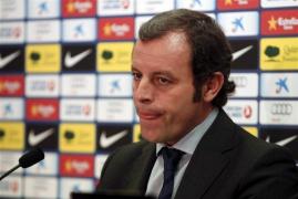 barca pune n jos de plat pe tinerii santos