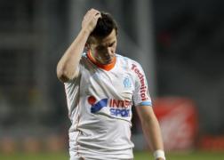 barton prime te dou meci ban