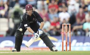 buttler pentru a nlocui kieswetter n spatele buturugi