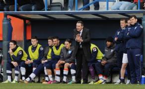 cataram frunze luton pentru motive personale