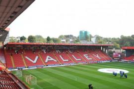 charlton apte fani condamnat pentru incantarea rasiste