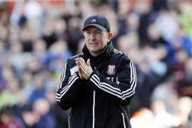 crystal palace actualizare pulis aproape pentru a face fa 