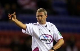 cummings se nchide ca arbitrii ef