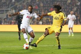defoe s sta i la pinteni pentru anglia