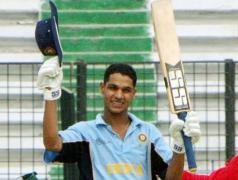 dhawan bate debut mai rapid test tona