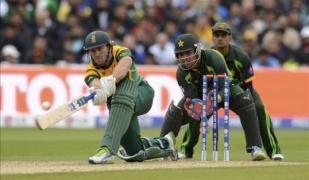 du plessis respins de c tre pakistan