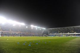 fanii arestat la millwall peste banner