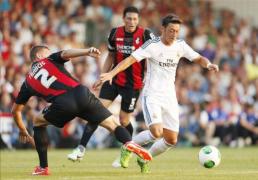 fanii arsenal pentru prima ozil bucatica