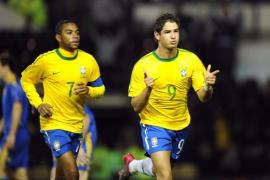 gina pato si robinho vrea s plece 