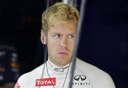 gp italian vettel fericit cu masina puternica 