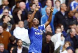 gudjohnsen salut hughie ma in eto o