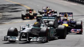 hamilton atacuri webber treime