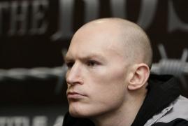 hatton pierde oferta de titlu ibo
