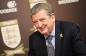 hodgson asteptam toamna grea
