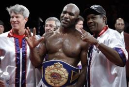 holyfield sa se pensioneze pe 50 de ani