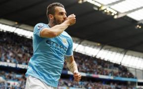 ht manchester city 2 1 everton