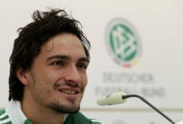 hummels deschis la bar a mutare