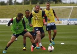 i am b lb i pentru anglia wilshere
