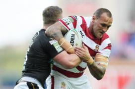 jaretului frunze wigan dup bust up