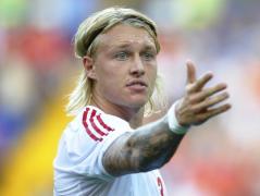 kjaer fericit pentru a lupta pentru locul