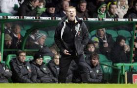 lennon runde pe criticii