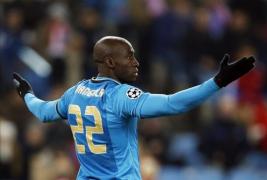 man utd ar putea oferi anderson n ap r tor afacere