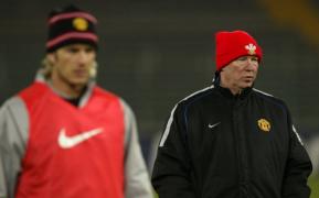 man utd ferguson ascensoare capacul pe beckham bust up