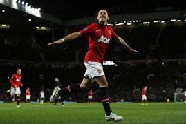 man utd hernandez devine nod n avans