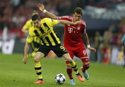 man utd transferul stiri lewandowski alunge pe spate