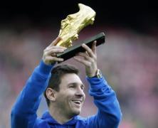 messi a dat de boot aur