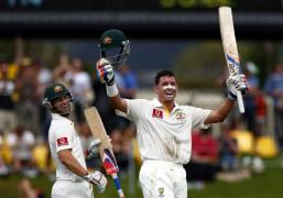 michael hussey announces de pensionare