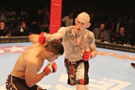 mma freakshow vorbe te de formare daniela i ufc