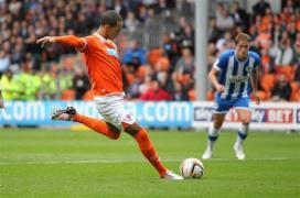 newcastle se prepar oferta pentru blackpool tinerel