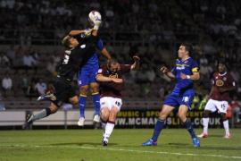 nicholls extinde wigan contractului