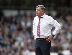 noi ar trebui s fie capabil de a critica refs allardyce