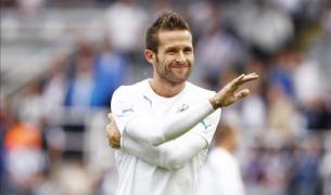 popa cabaye disciplinat pentru lips jocuri