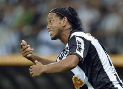 psg ronaldinho ar putea fi urm toarea beckham