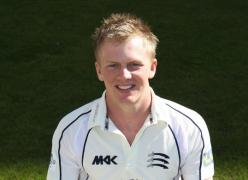 robson se angajeaz s middlesex