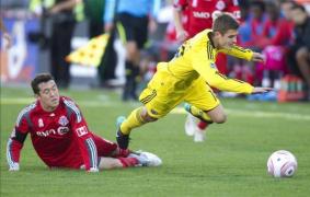 rogers lasa leeds de comun acord