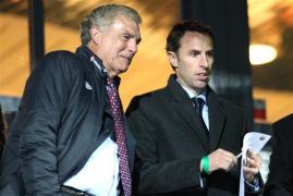 southgate pentru trei lei rol 