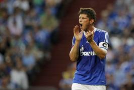stand de schalke huntelaar vorbe te