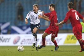 strachan este dornici de ntoarcere fletcher